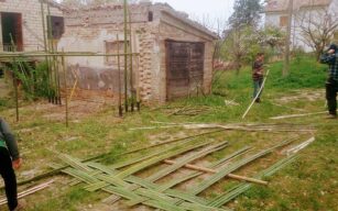 Prove di intreccio in bambù per parete o tetto