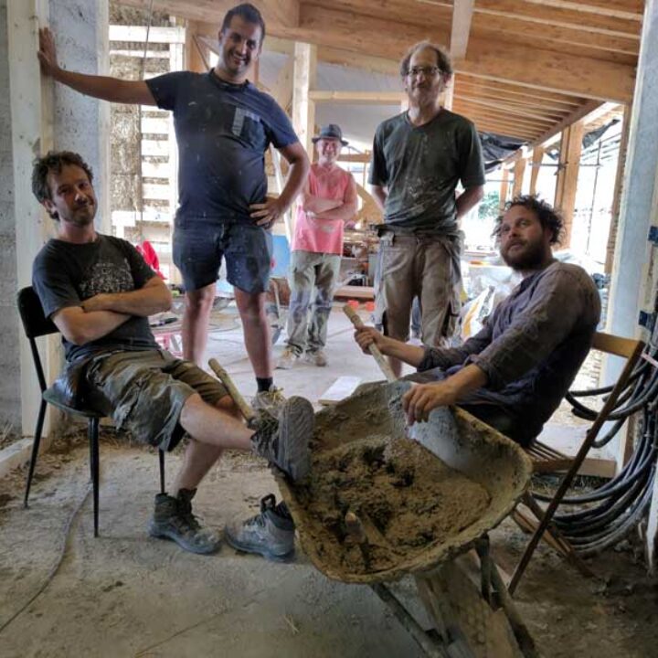 Corso di intonaci in terra con Stefano Mattei